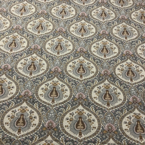 Pottery Barn King Duvet and shams - Picture 8 of 9